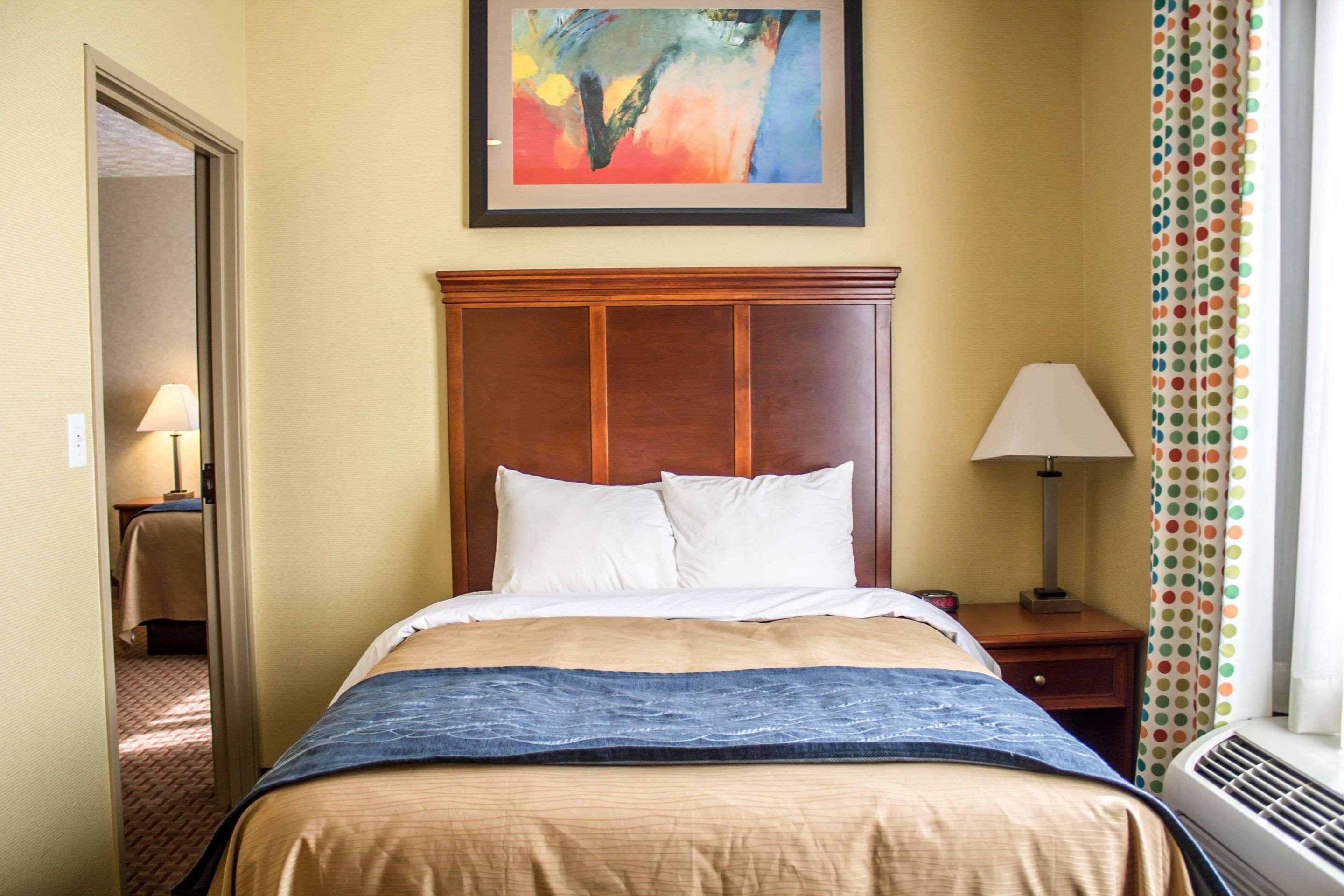 Comfort Inn & Suites Kent - University Area מראה חיצוני תמונה