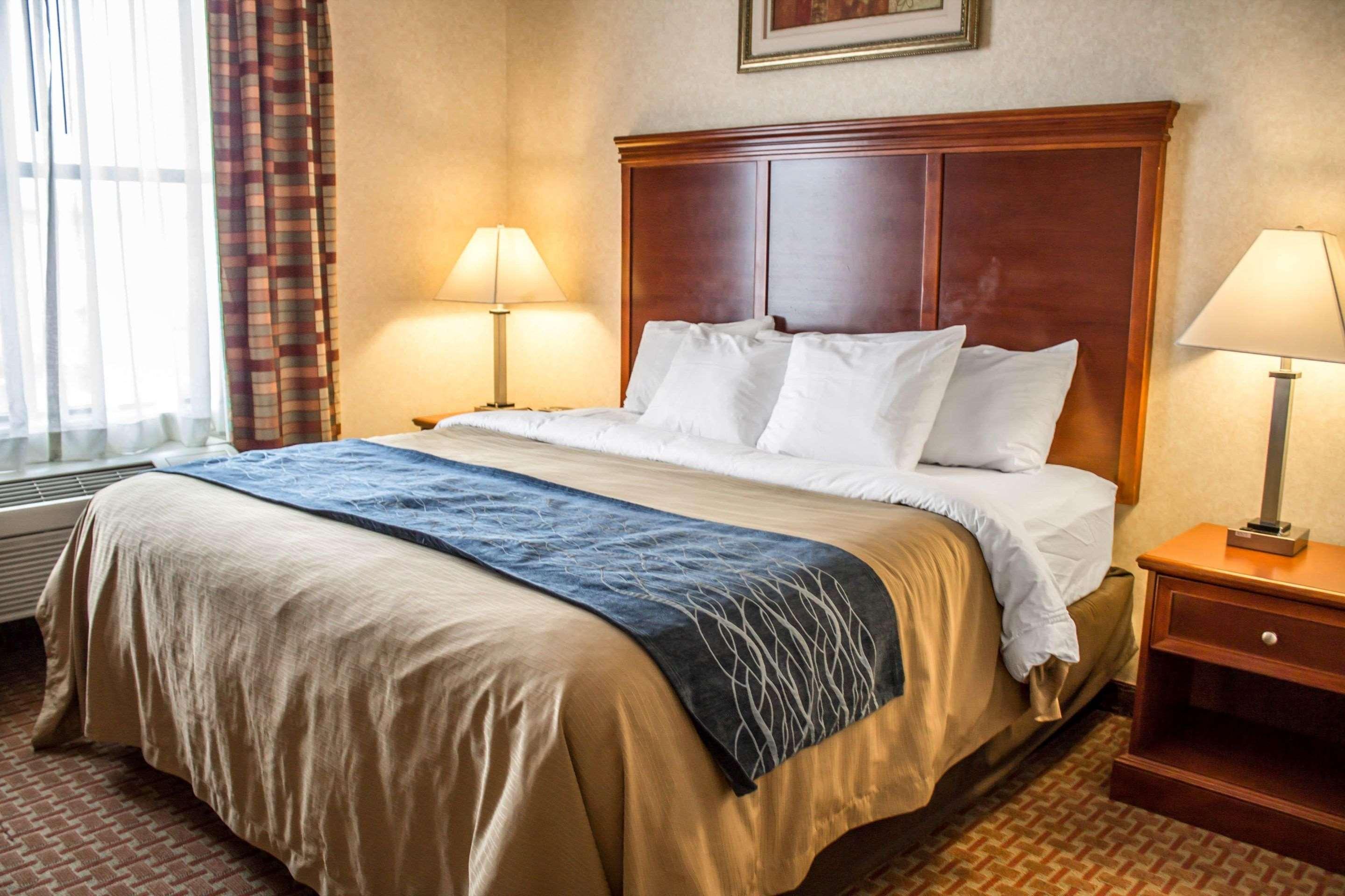 Comfort Inn & Suites Kent - University Area מראה חיצוני תמונה