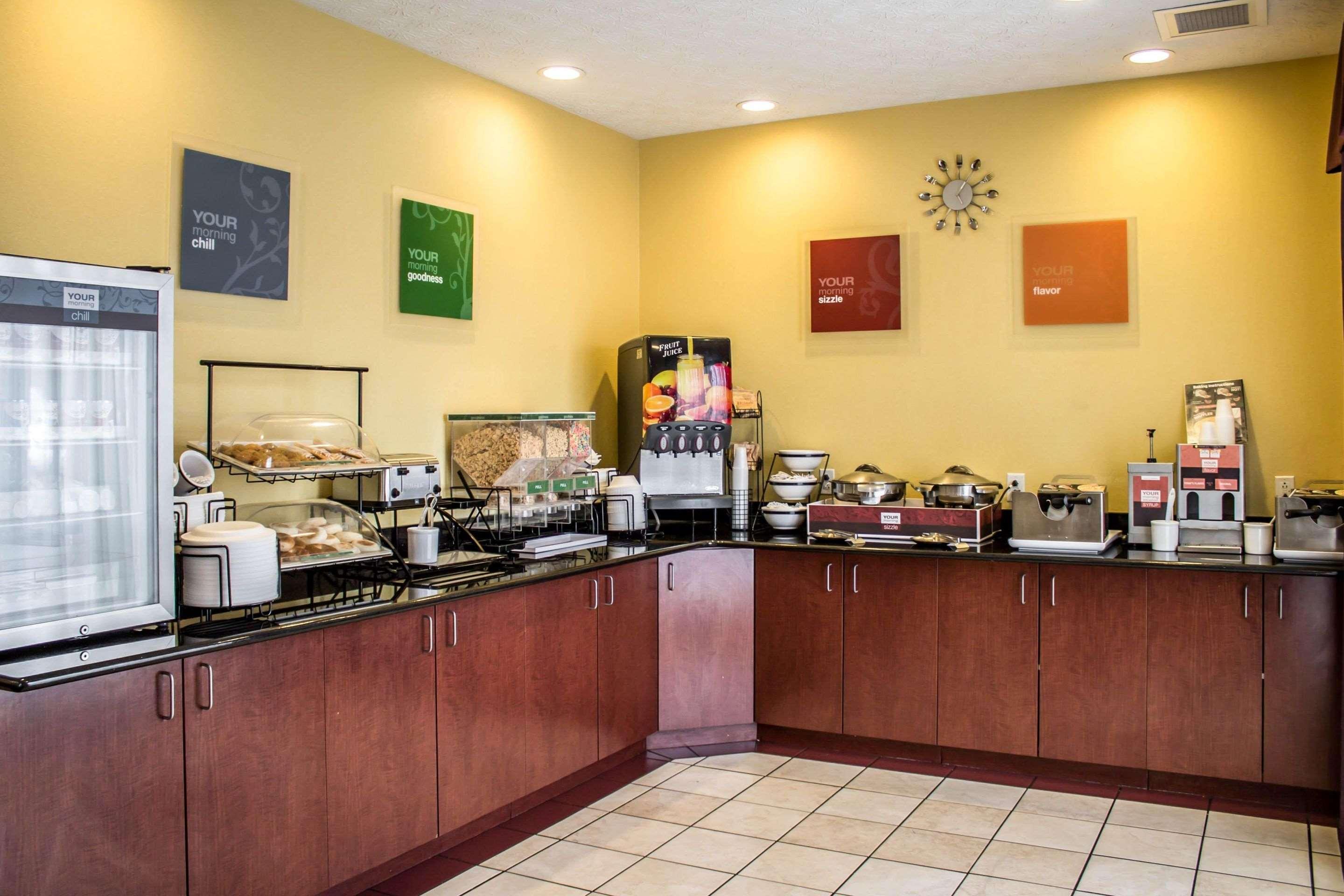 Comfort Inn & Suites Kent - University Area מראה חיצוני תמונה